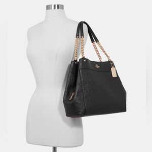 Coach Lexi Chain Shoulder Bag in Signature Leather